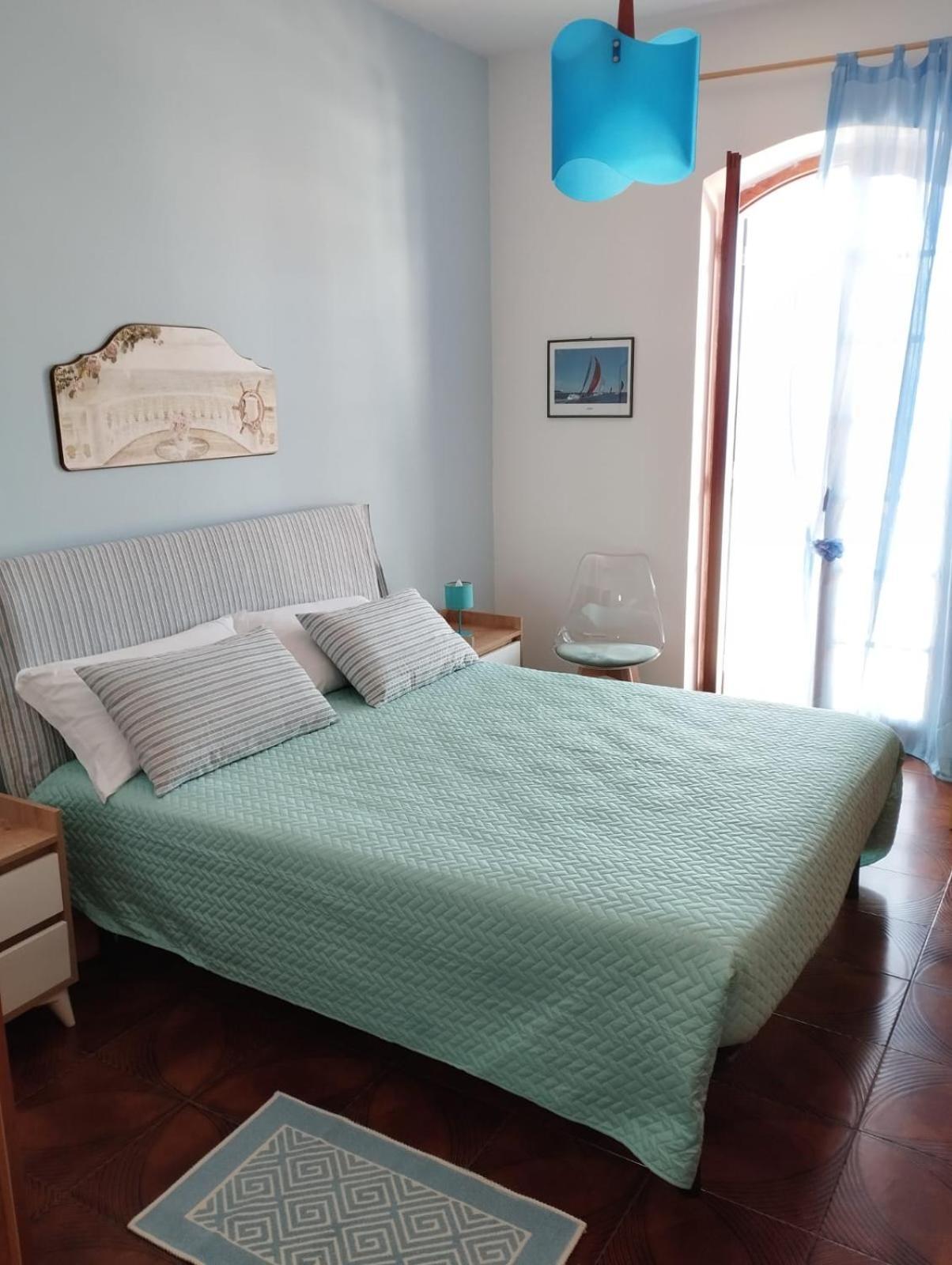 Brezza Marina Apartment กัสเตลซาร์โด ภายนอก รูปภาพ